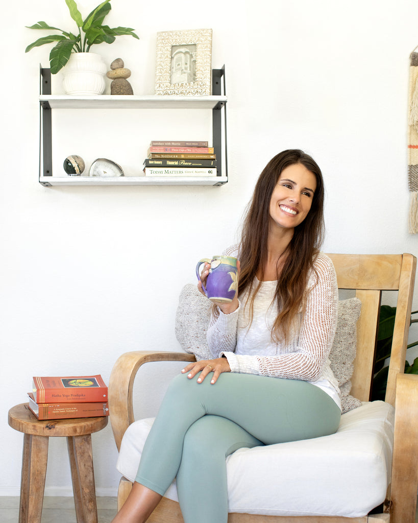 Rustic White Floating Shelves | 2-Tier Floating Wall Shelf
